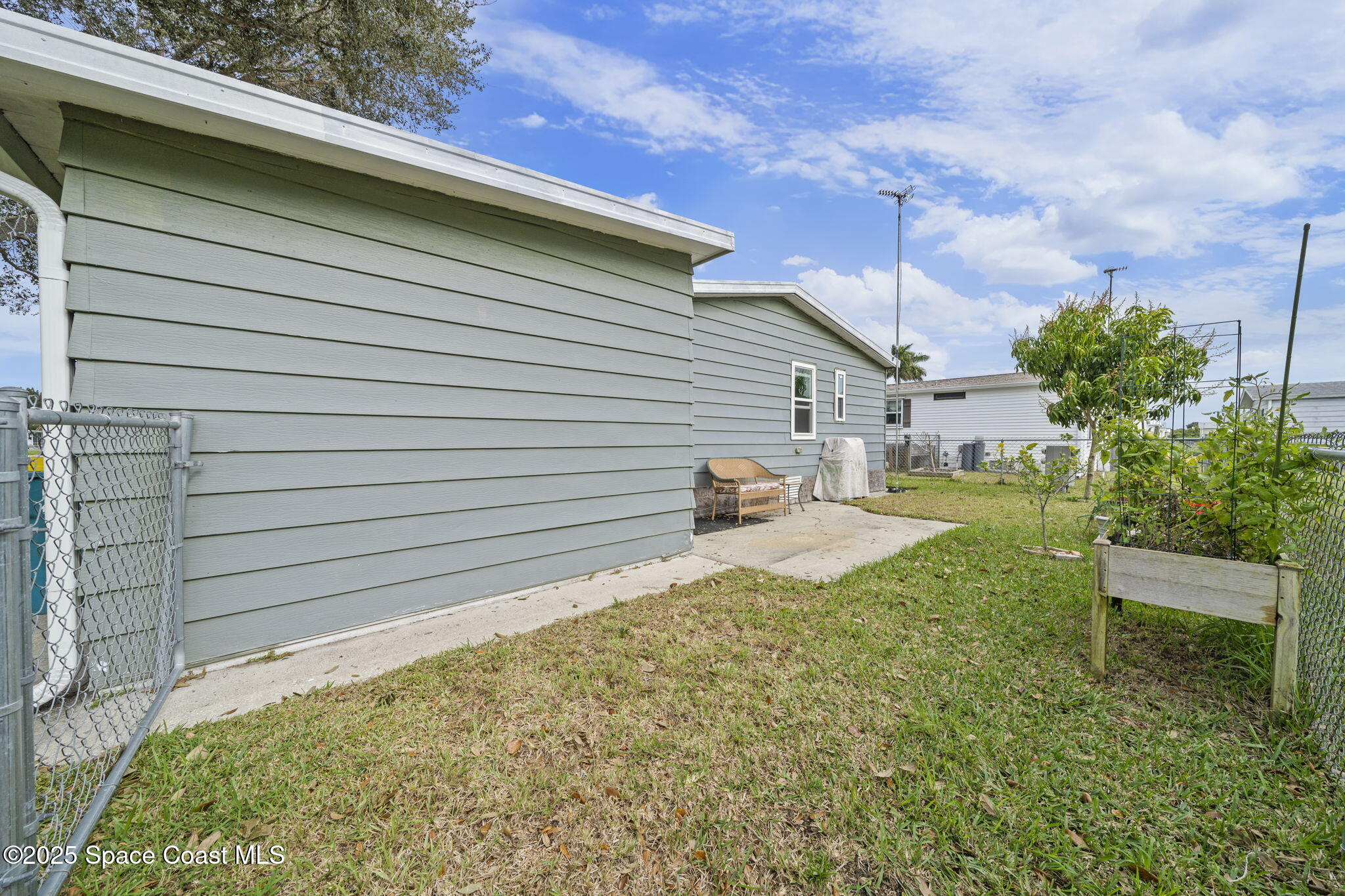 345 Avocado Drive