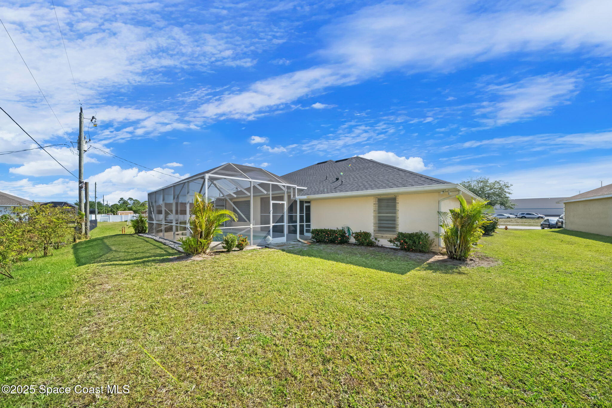 1950 De Groodt Road SW