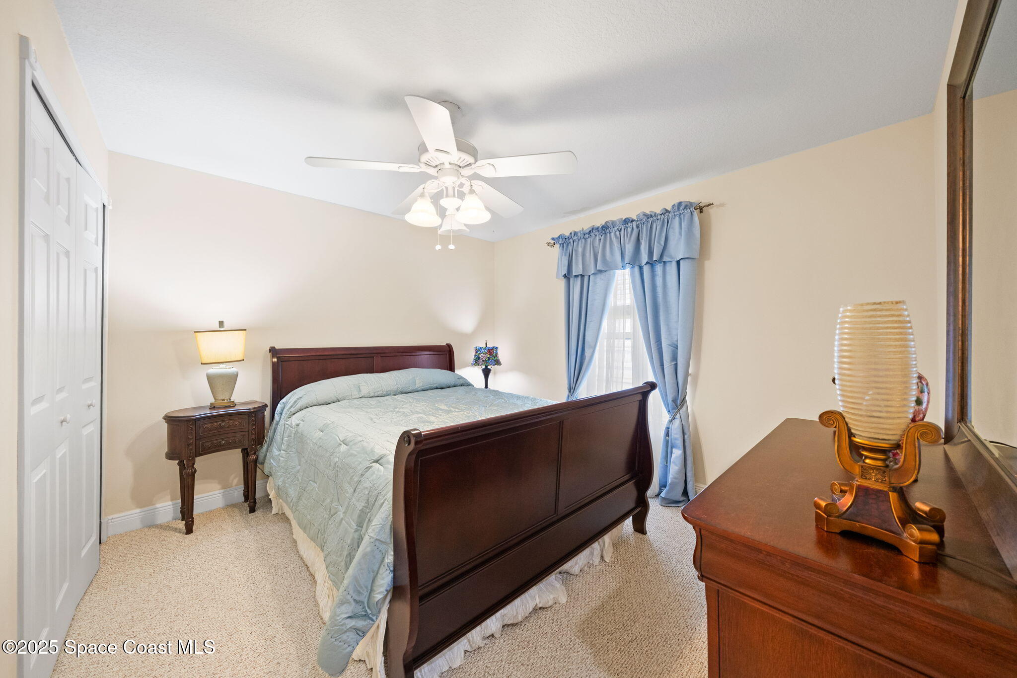 1950 De Groodt Road SW
