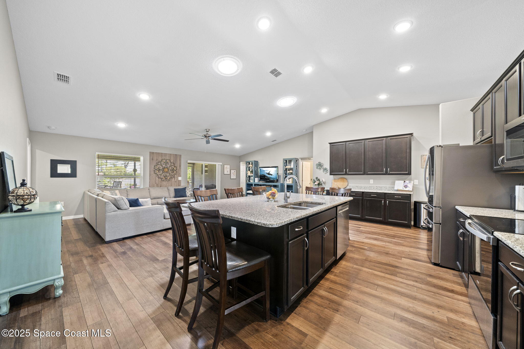7130 Hacienda Drive