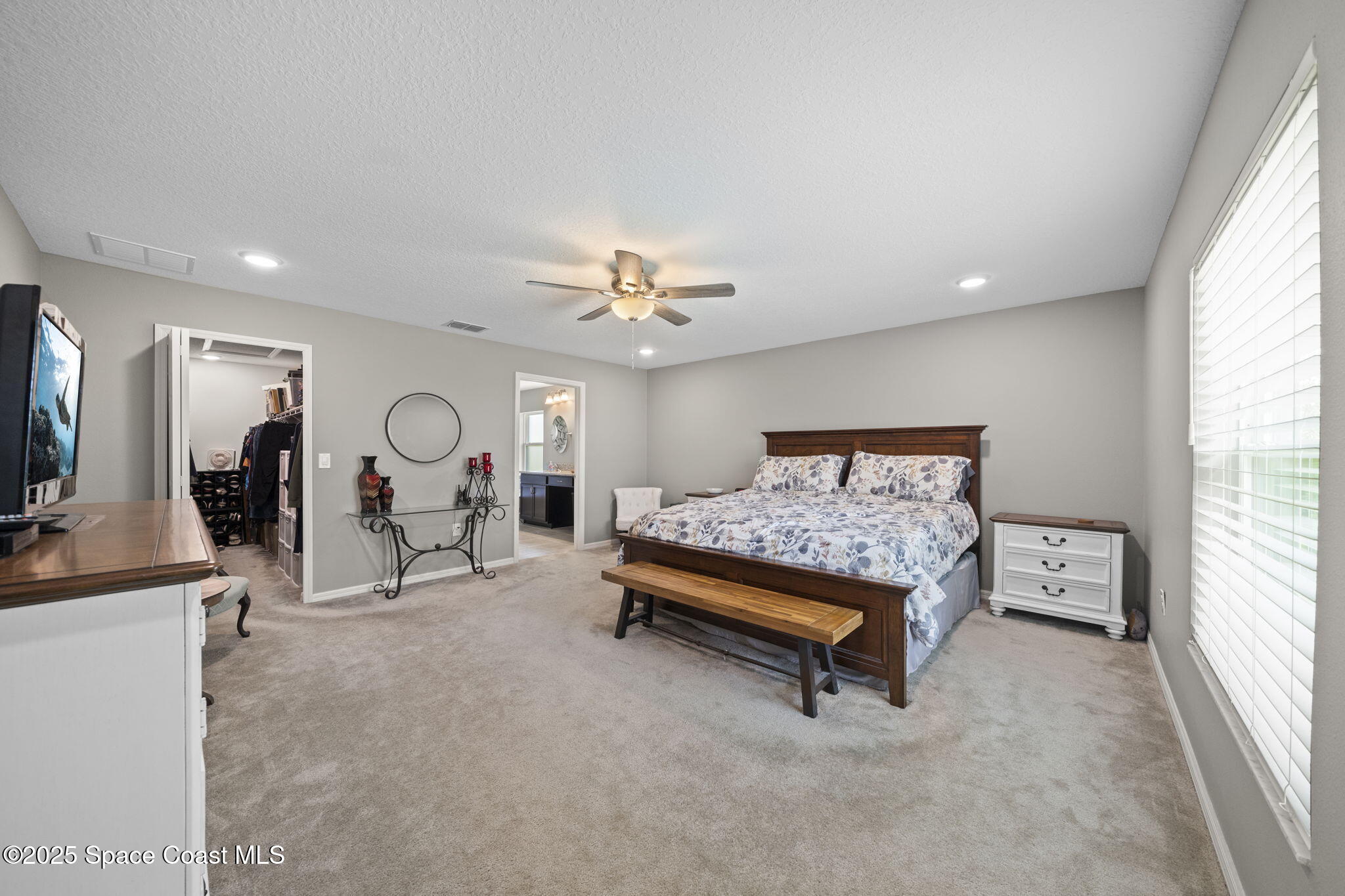 7130 Hacienda Drive