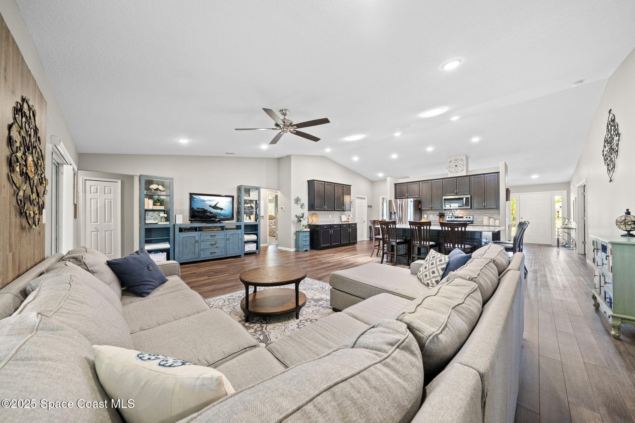 7130 Hacienda Drive