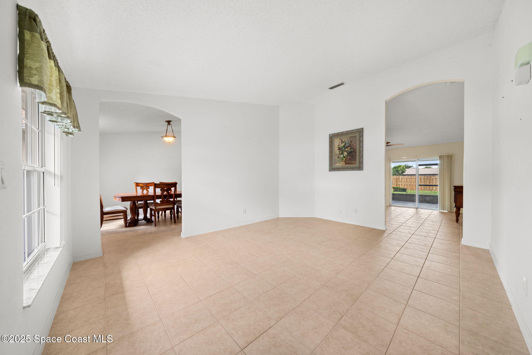 990 Sablon Street SE