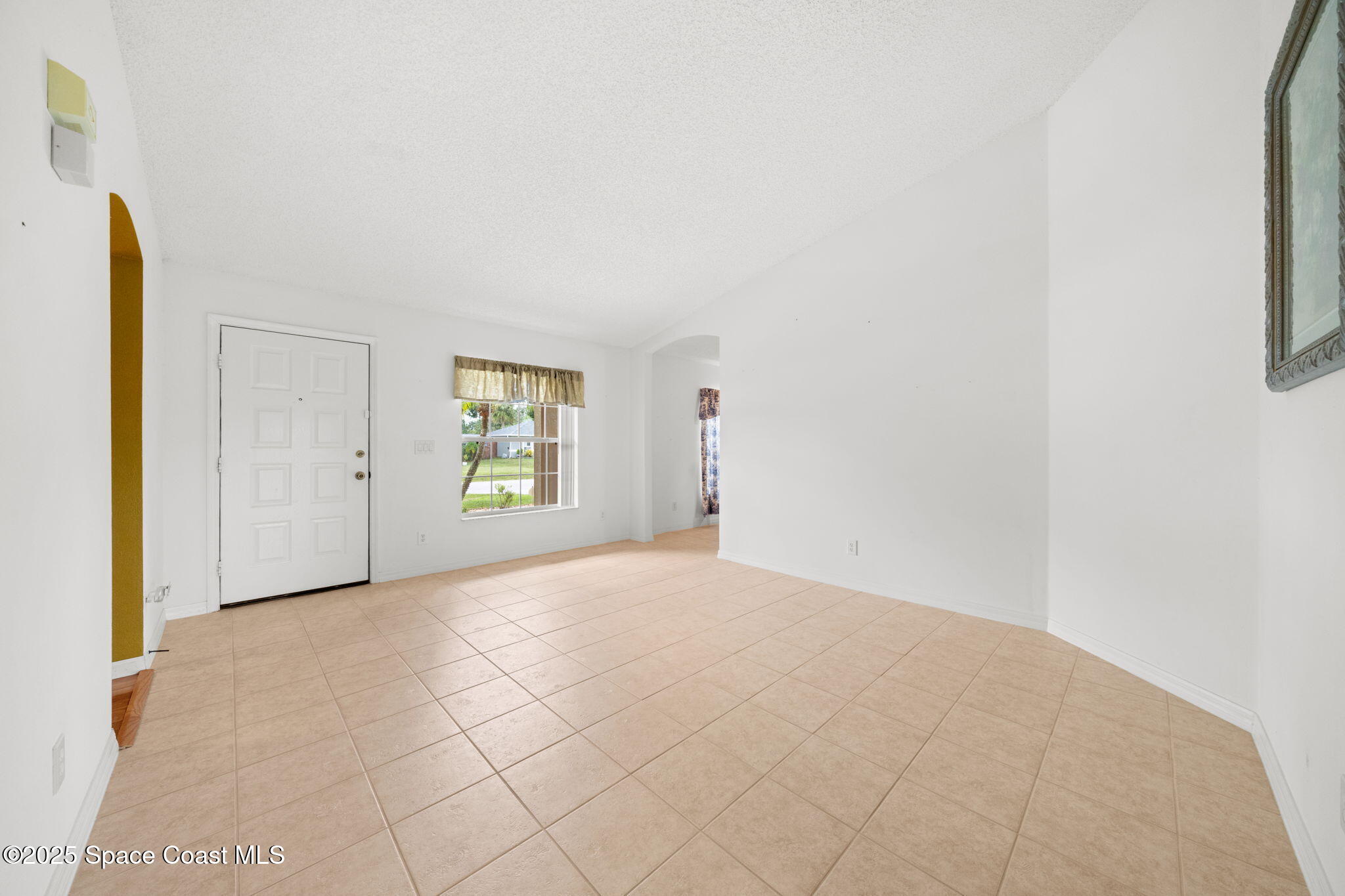 990 Sablon Street SE