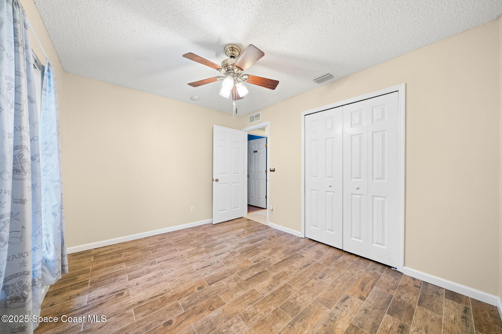 990 Sablon Street SE