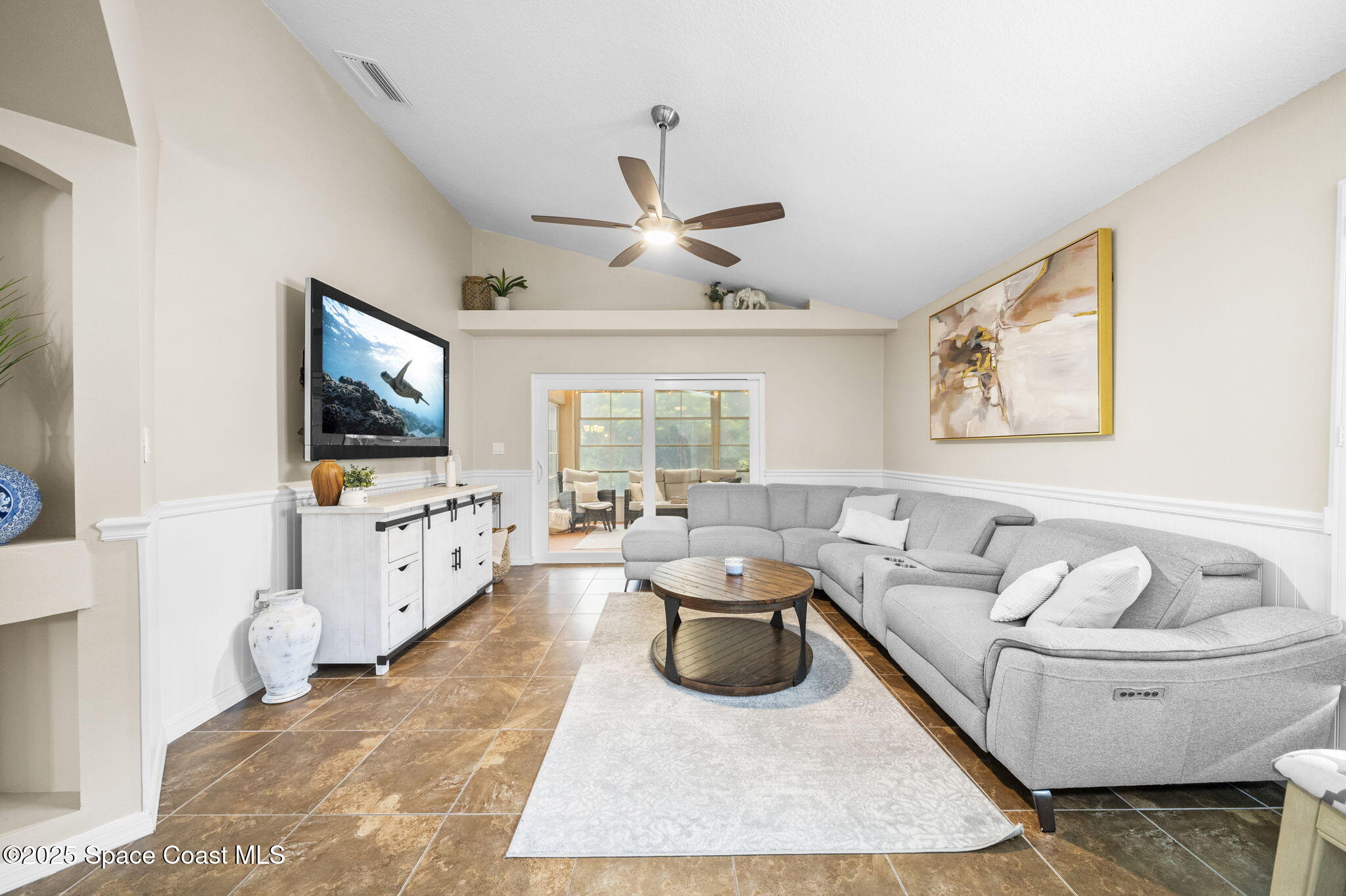 1160 Pine Creek Circle NE