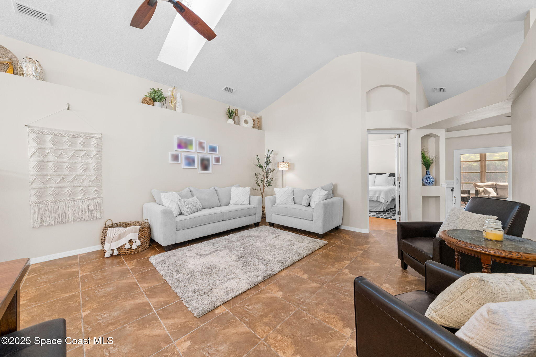 1160 Pine Creek Circle NE