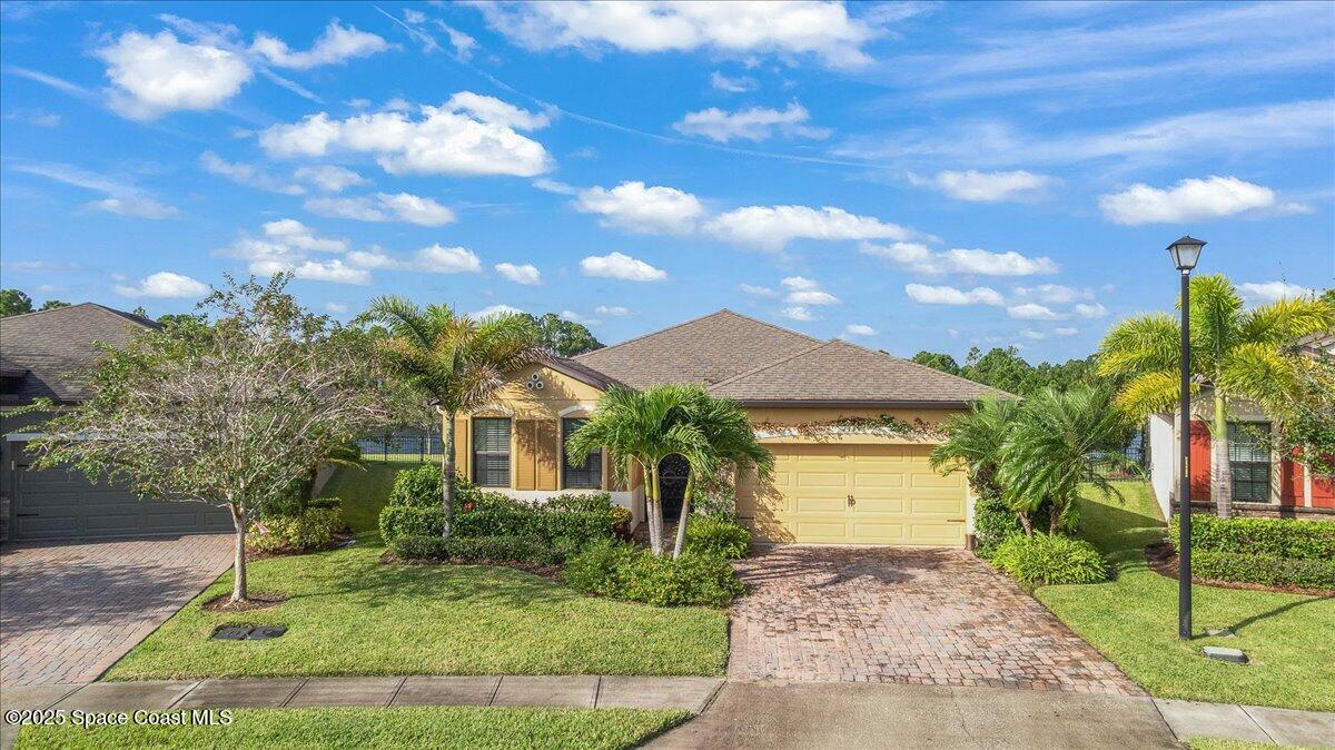 4344 Caladium Circle