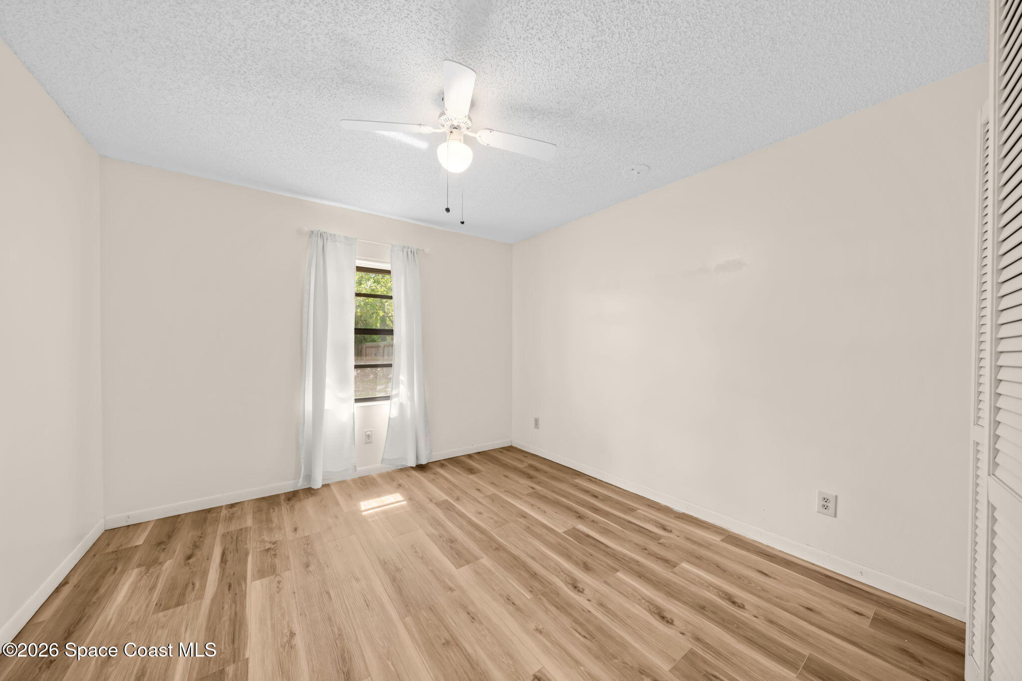221 Seahorse Circle SE