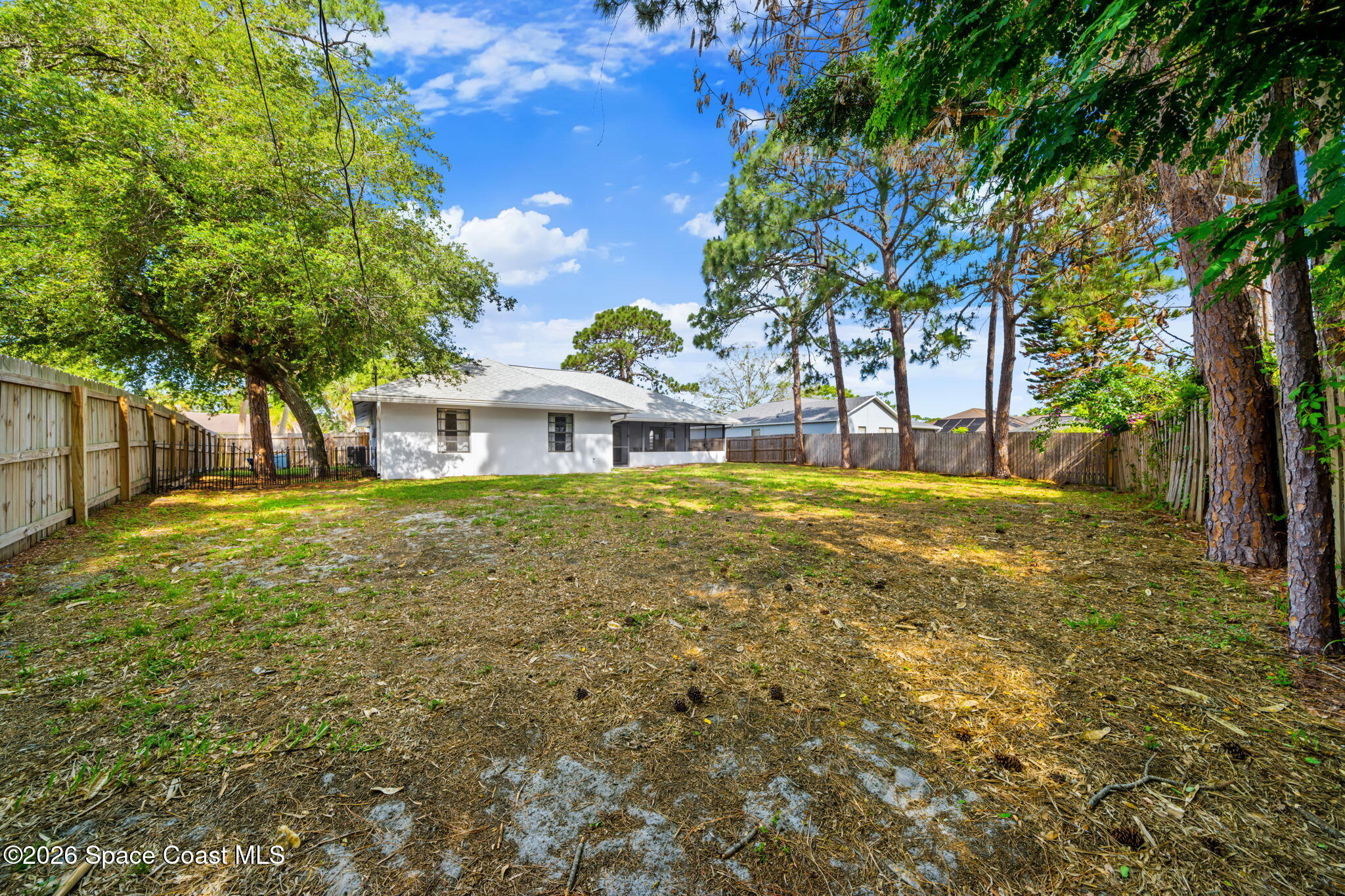 221 Seahorse Circle SE
