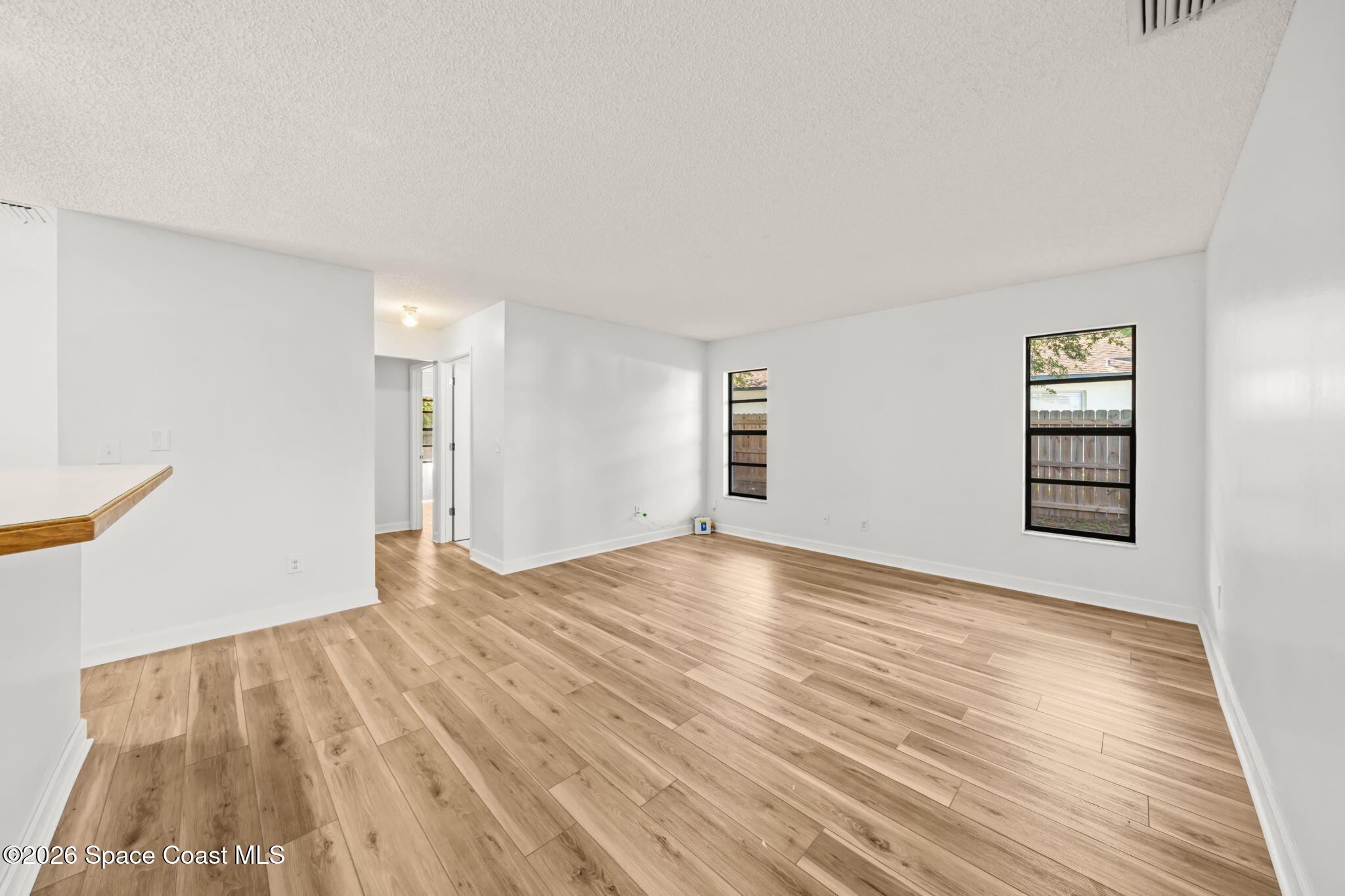 221 Seahorse Circle SE