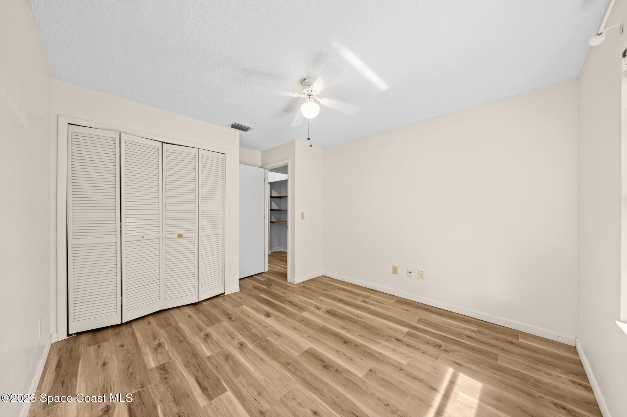 221 Seahorse Circle SE