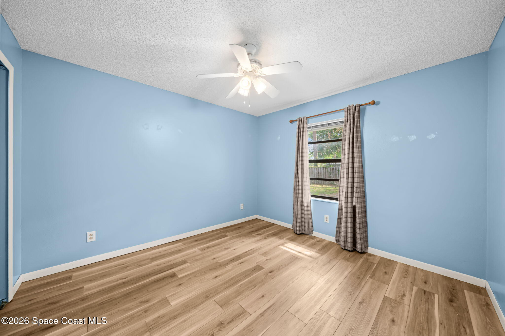 221 Seahorse Circle SE