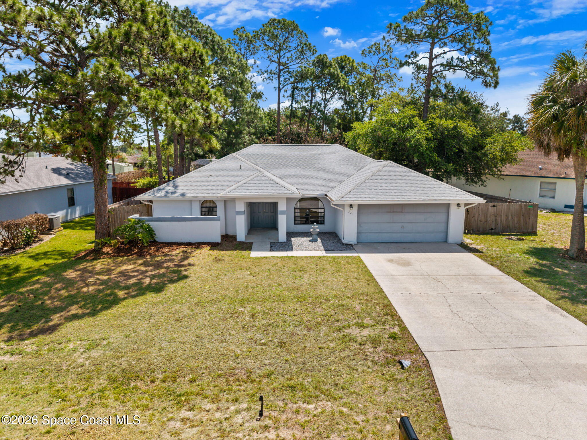 221 Seahorse Circle SE