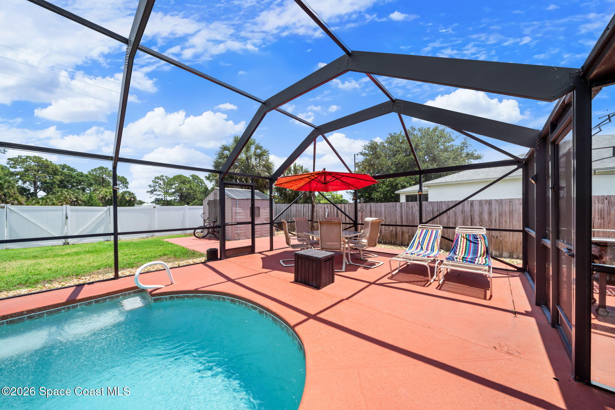 413 Lisa Road NE