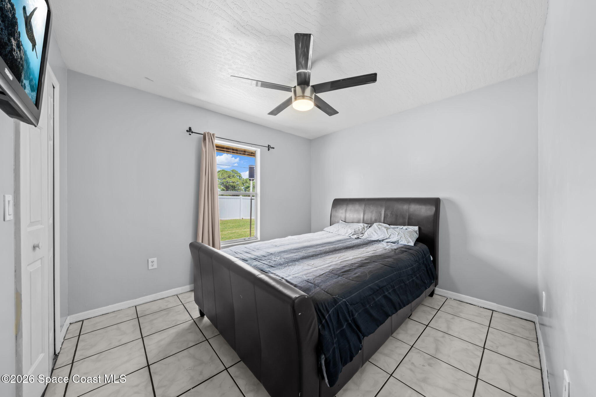 413 Lisa Road NE