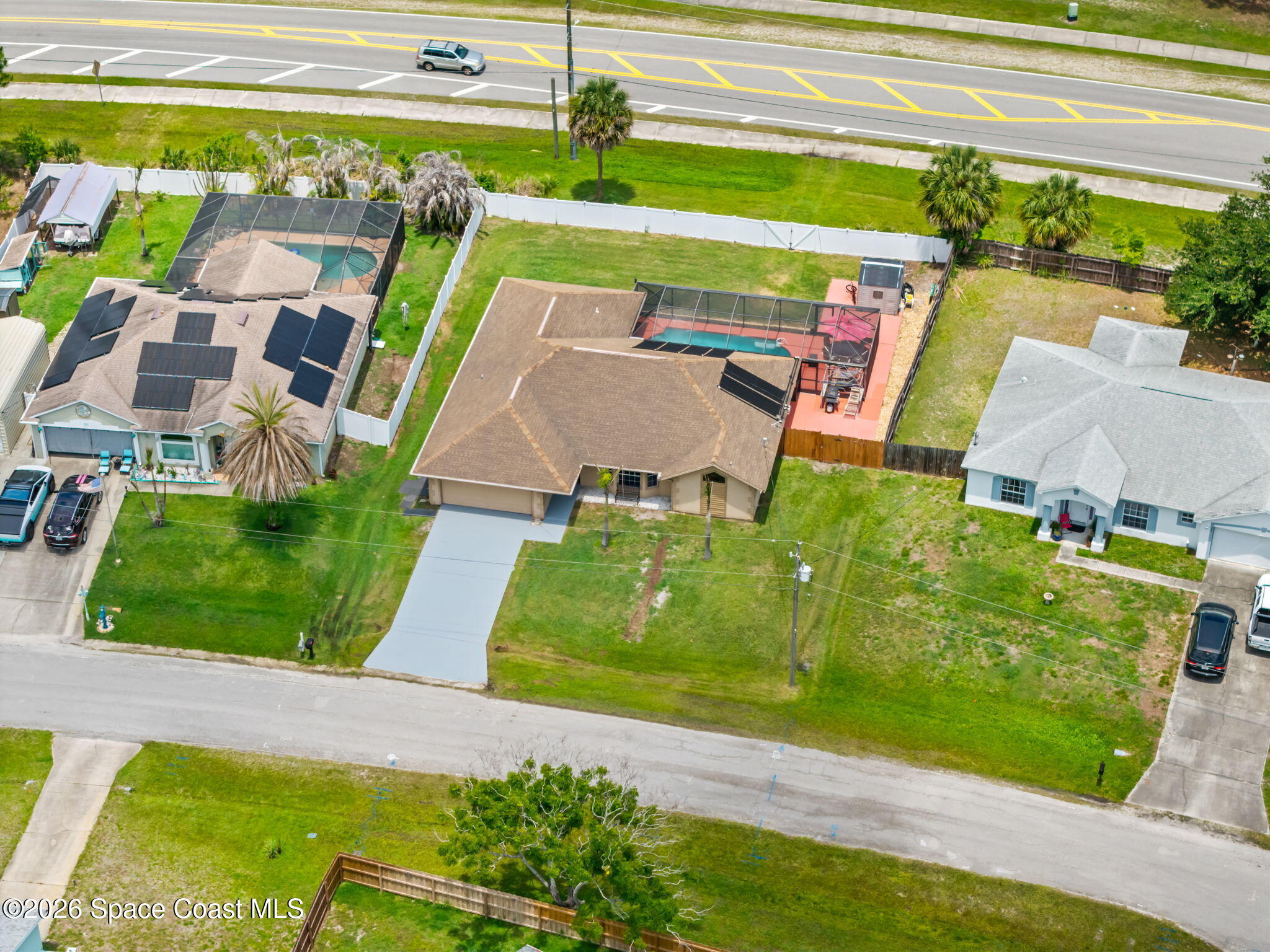 413 Lisa Road NE