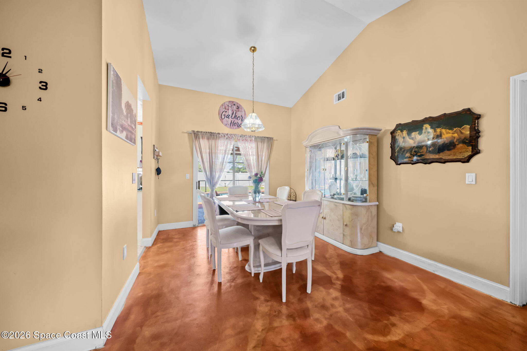413 Lisa Road NE