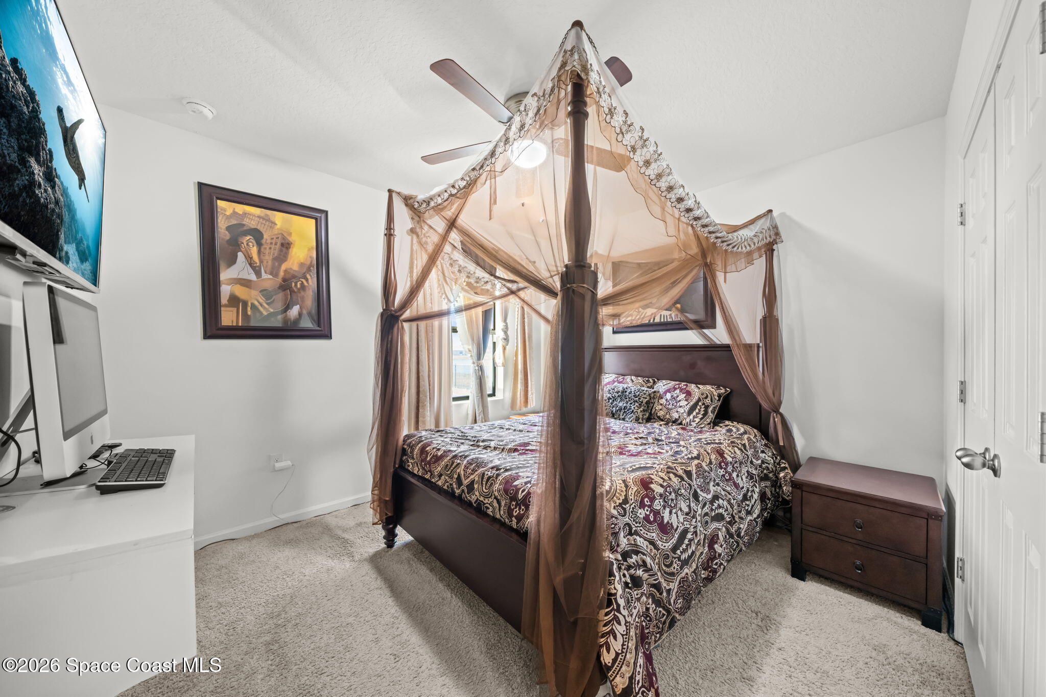 777 Old Country Road SE