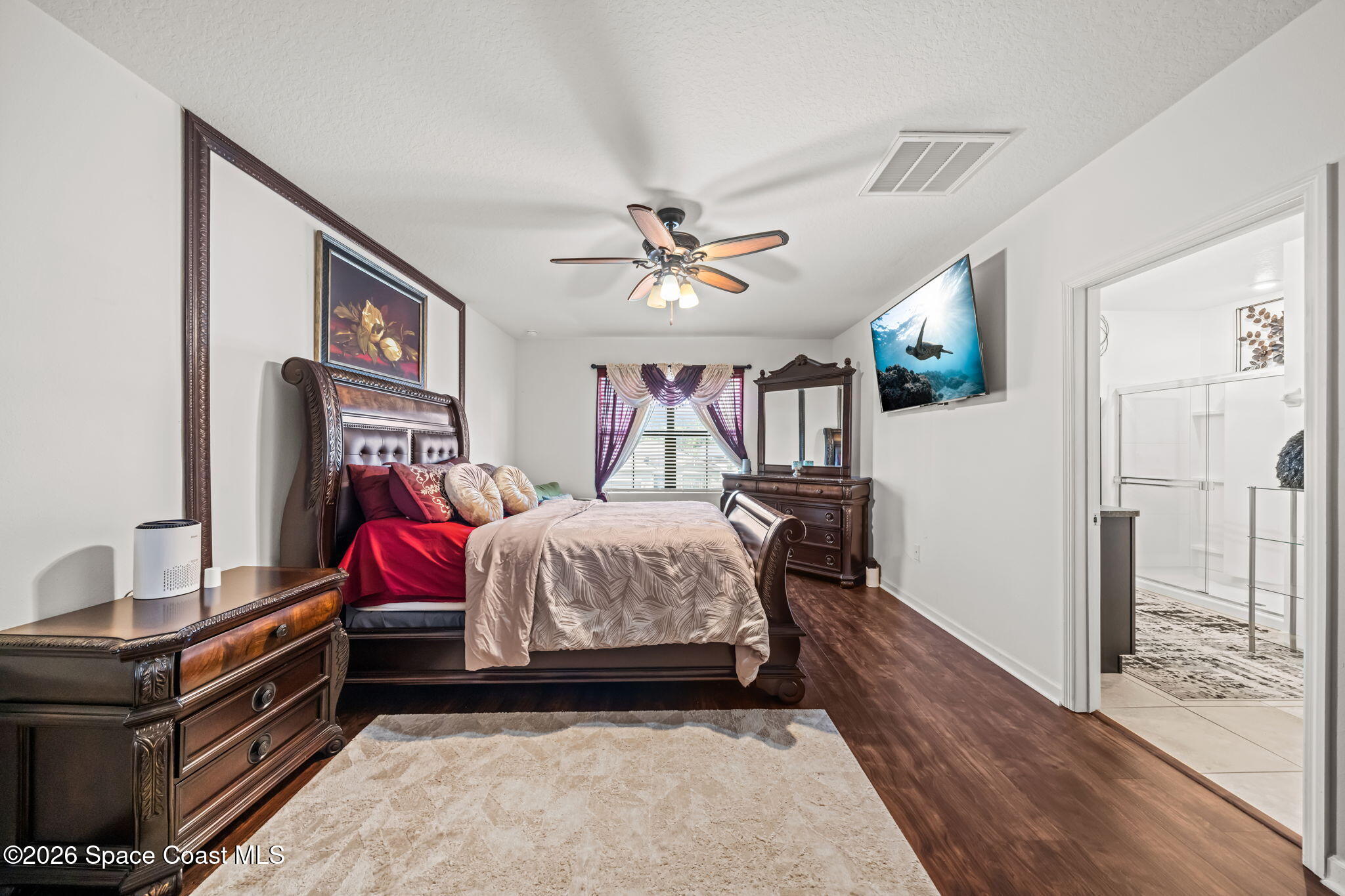 777 Old Country Road SE