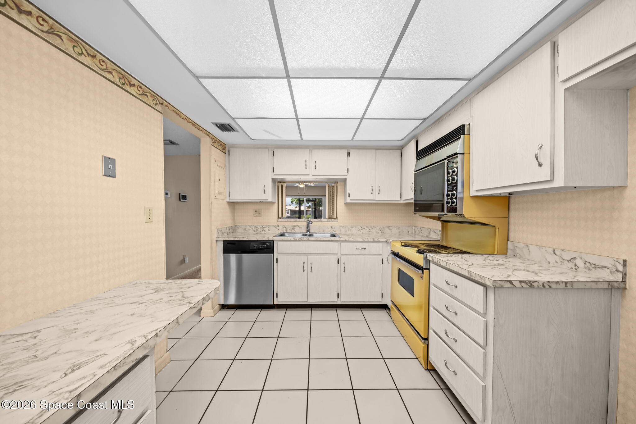 725 Port Malabar Boulevard NE 101