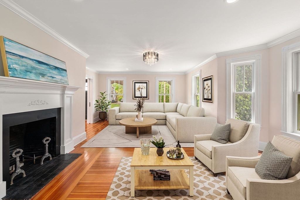 11 Pembroke St