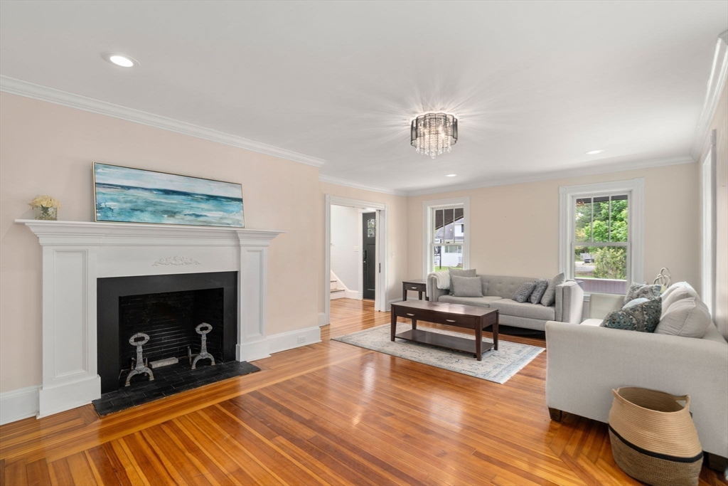 11 Pembroke St