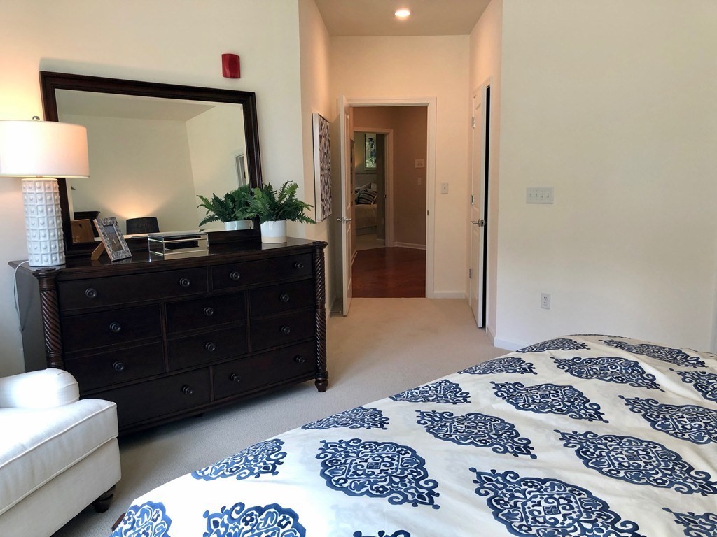 130 University Ave # 1207