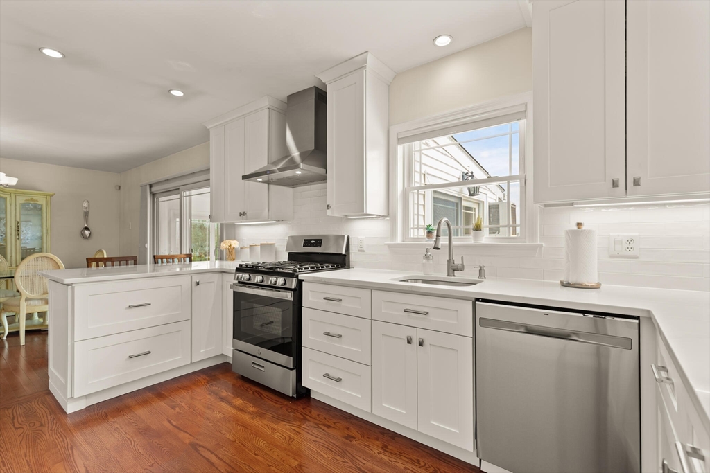 16 Basswood Ave