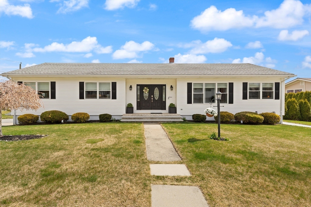 16 Basswood Ave