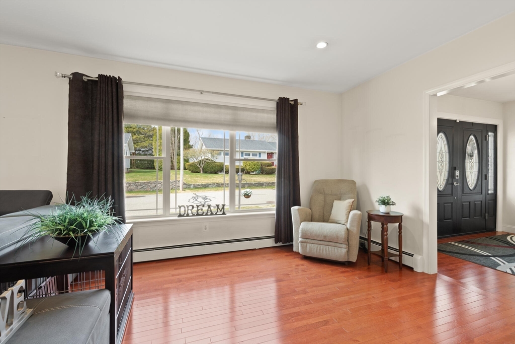 16 Basswood Ave