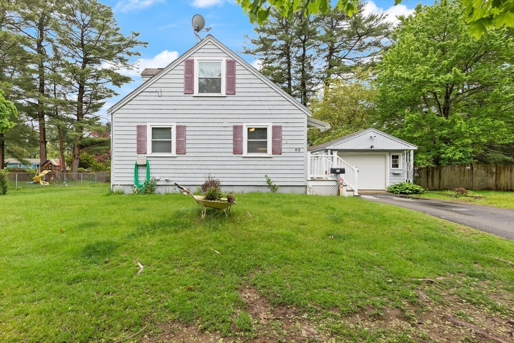 82 Brickel Rd