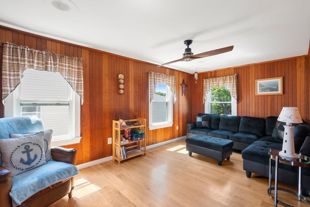 105 Turner Rd