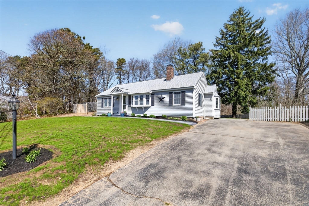12 Spoonbill Rd
