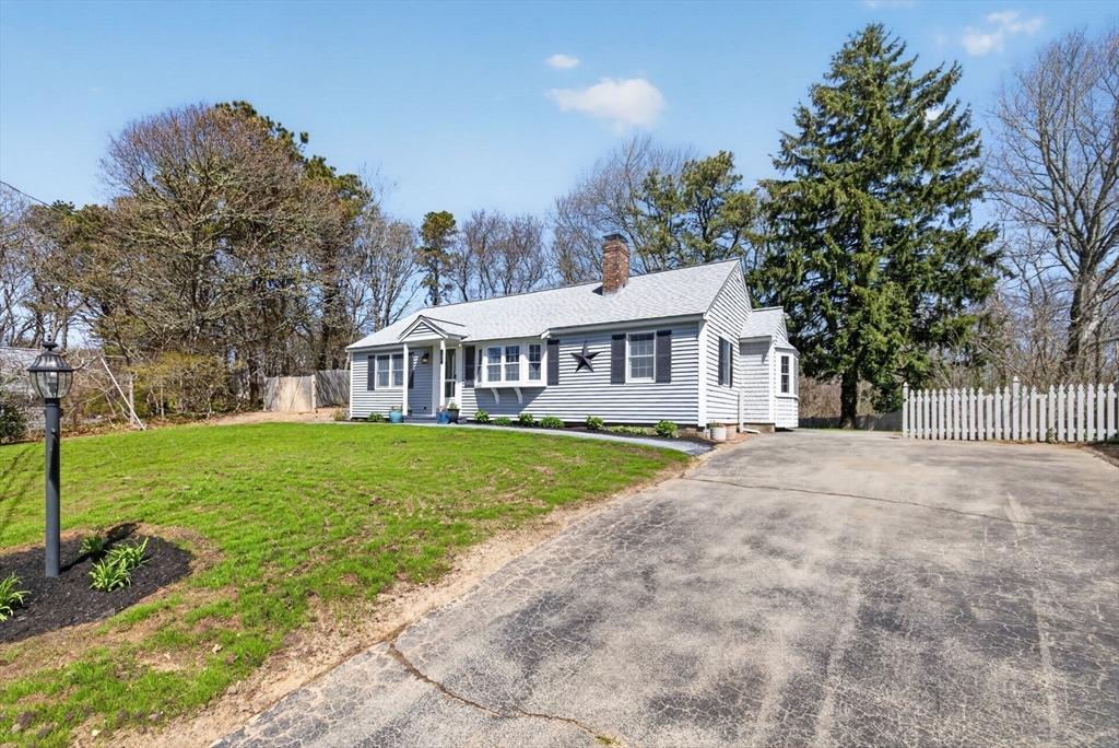 12 Spoonbill Rd