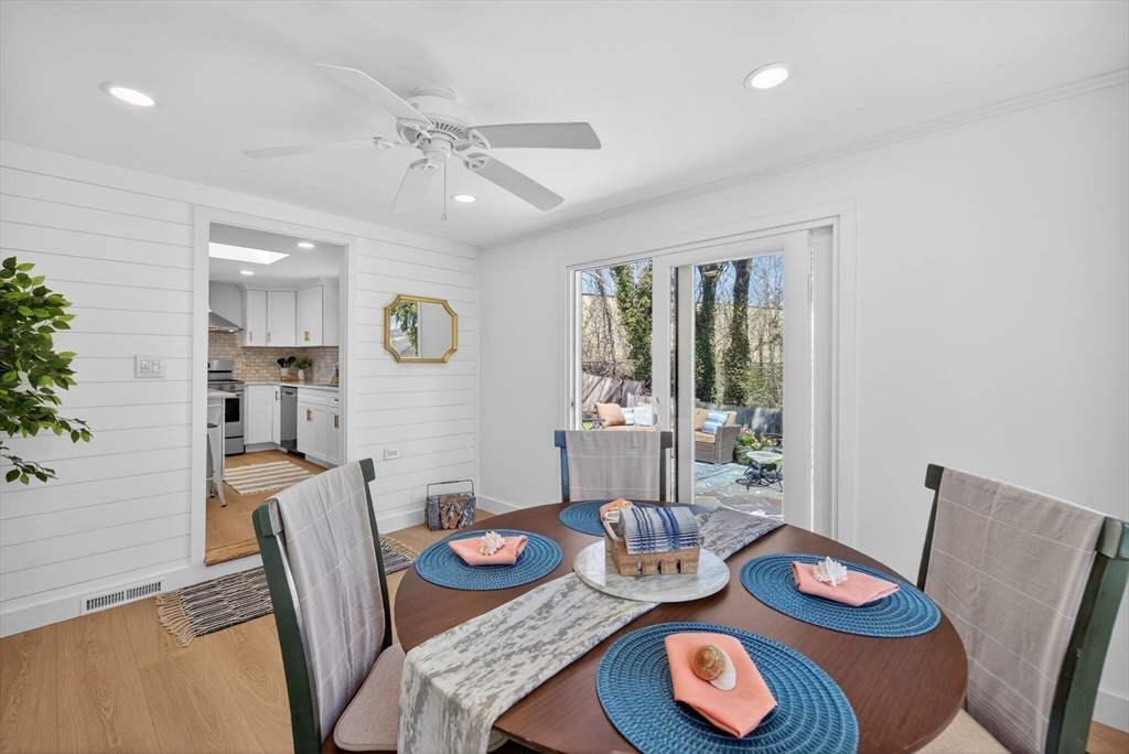 12 Spoonbill Rd