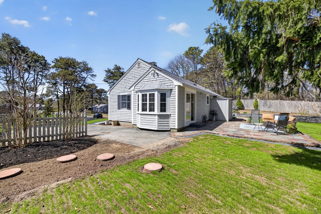 12 Spoonbill Rd