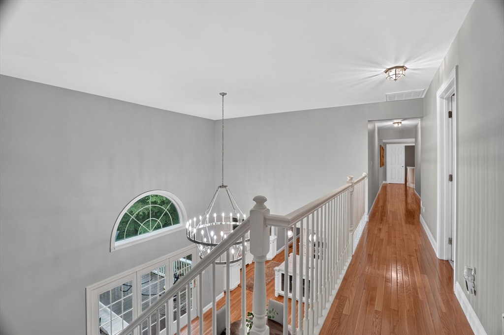 1 Greenwood Rd