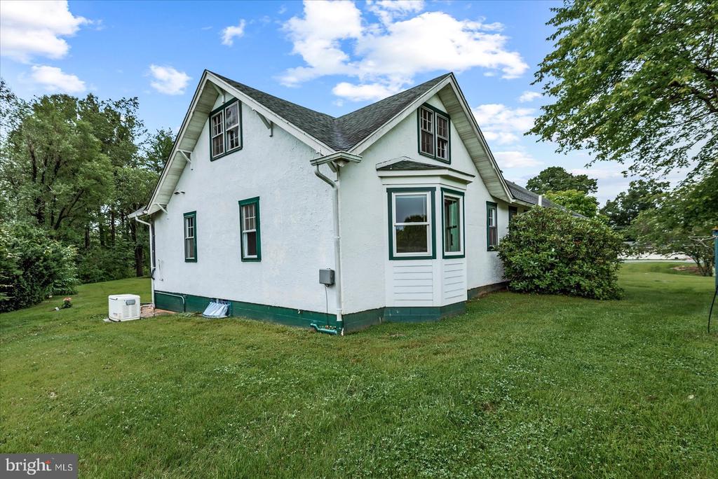 9309 OLD TURNPIKE