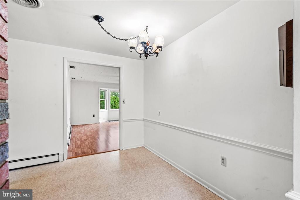 9309 OLD TURNPIKE