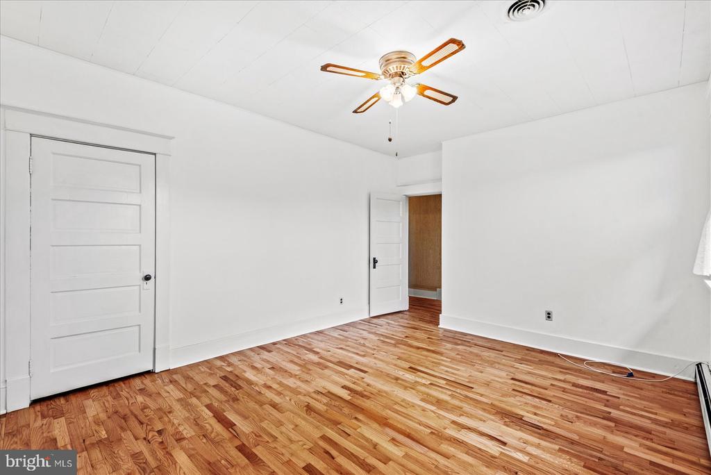 9309 OLD TURNPIKE