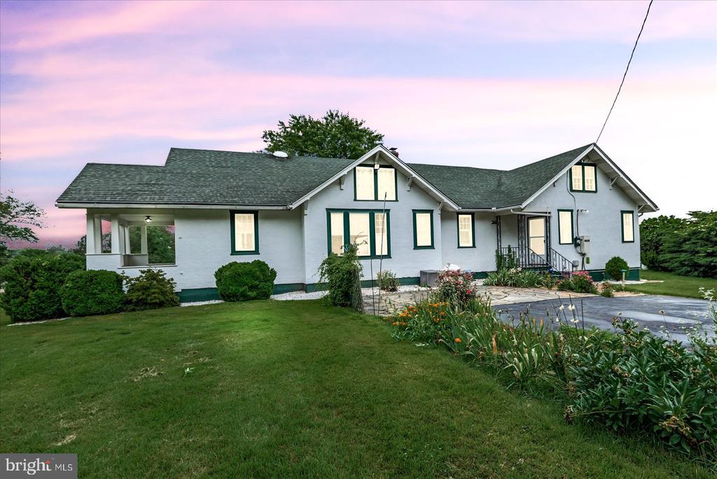 9309 OLD TURNPIKE