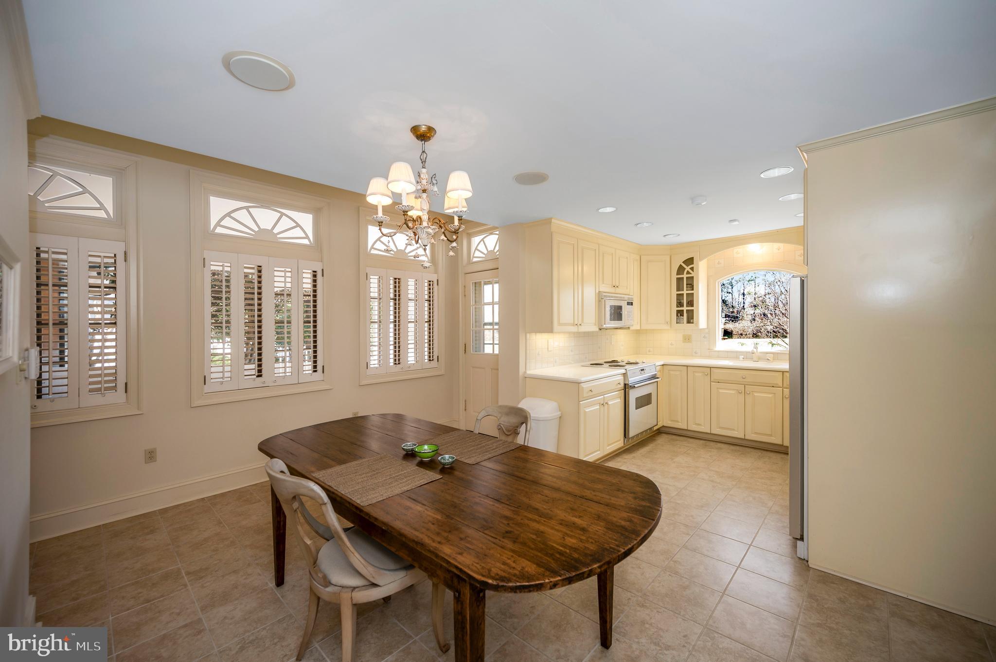 1614 LITTLEPAGE STREET