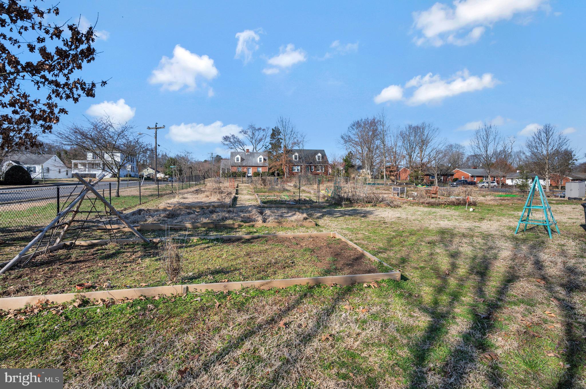 1614 LITTLEPAGE STREET