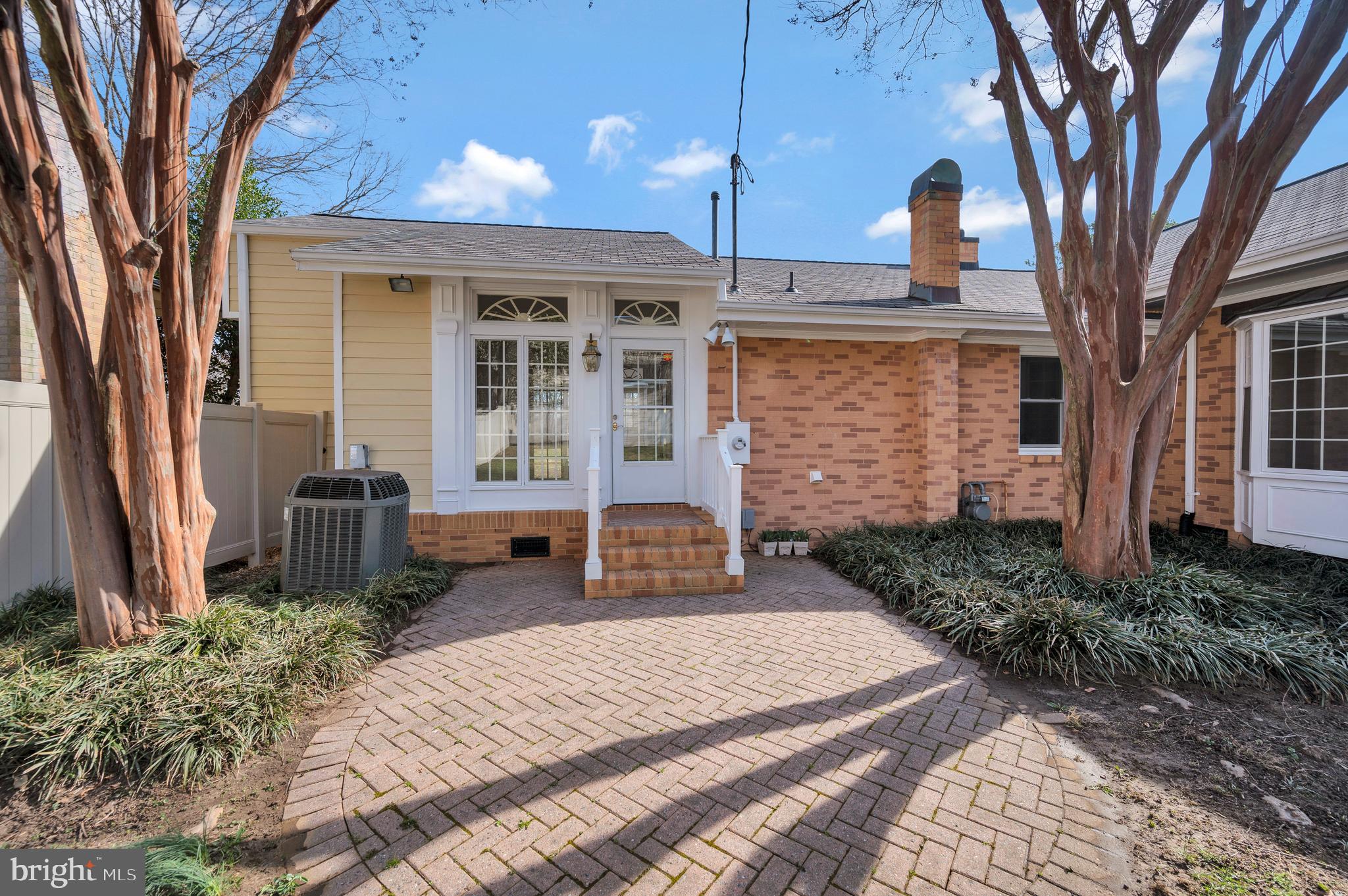 1614 LITTLEPAGE STREET