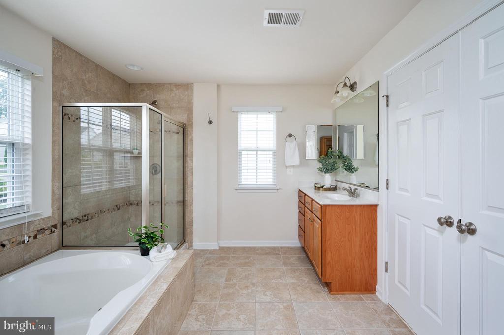 1201 PRESERVE LANE