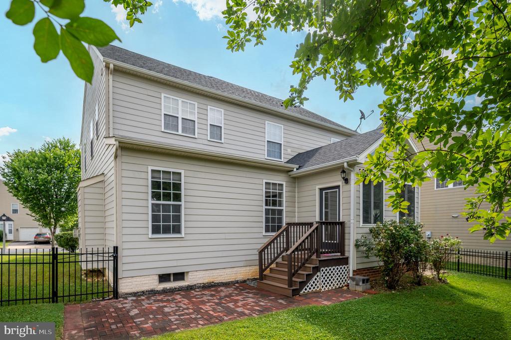 1201 PRESERVE LANE