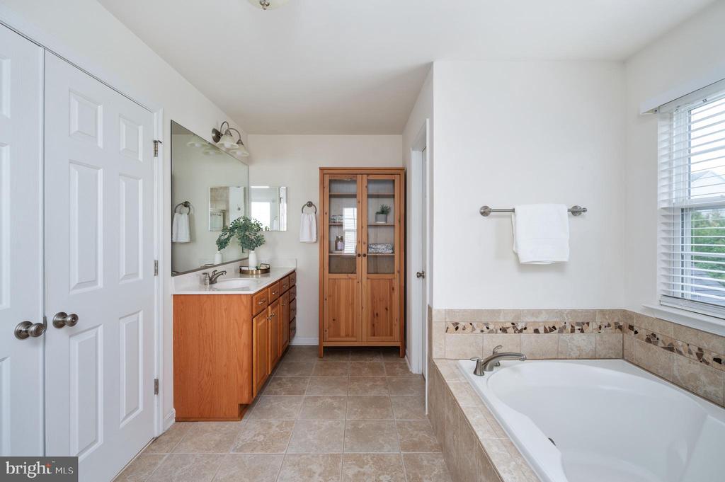 1201 PRESERVE LANE