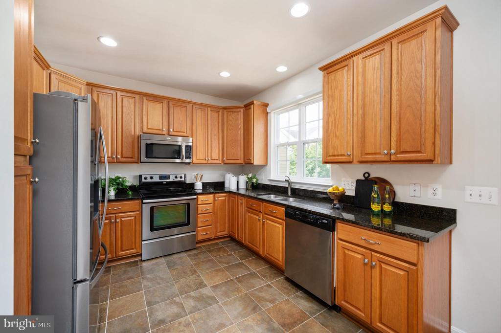 1201 PRESERVE LANE