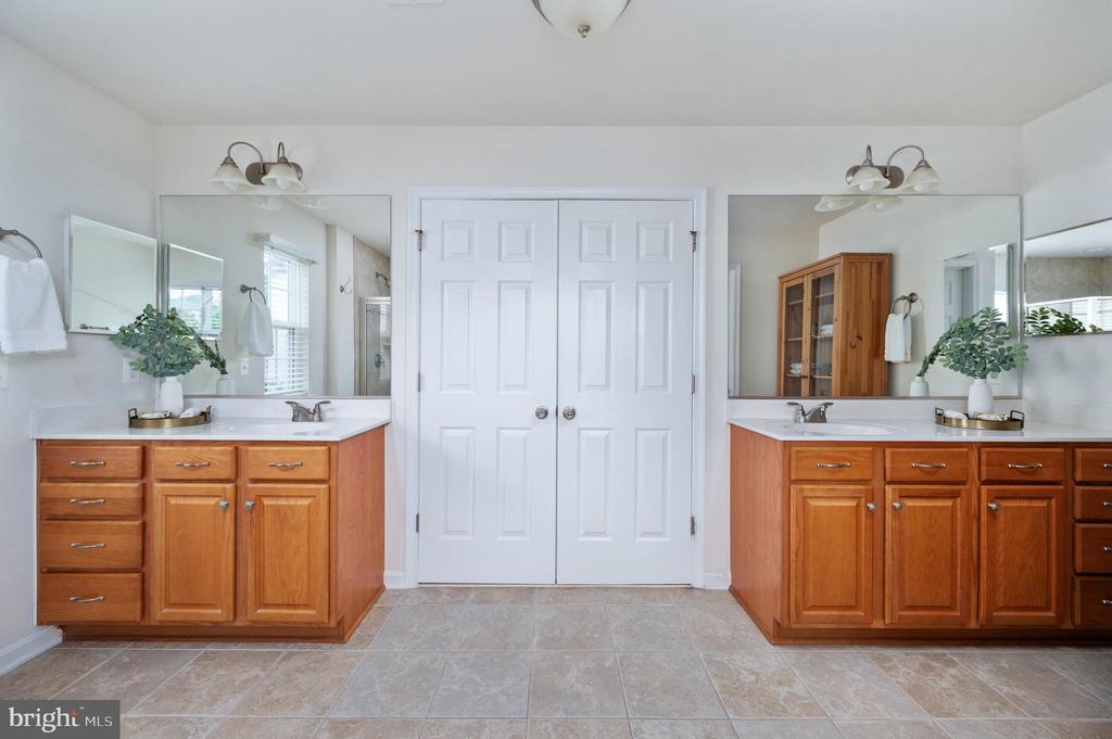 1201 PRESERVE LANE